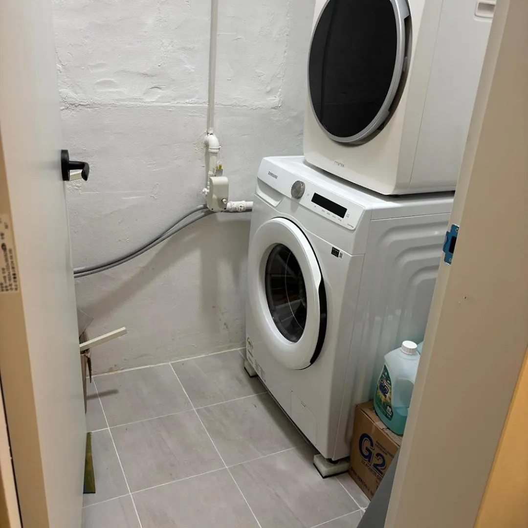 Momman Stay 401 Busan Lägenhet